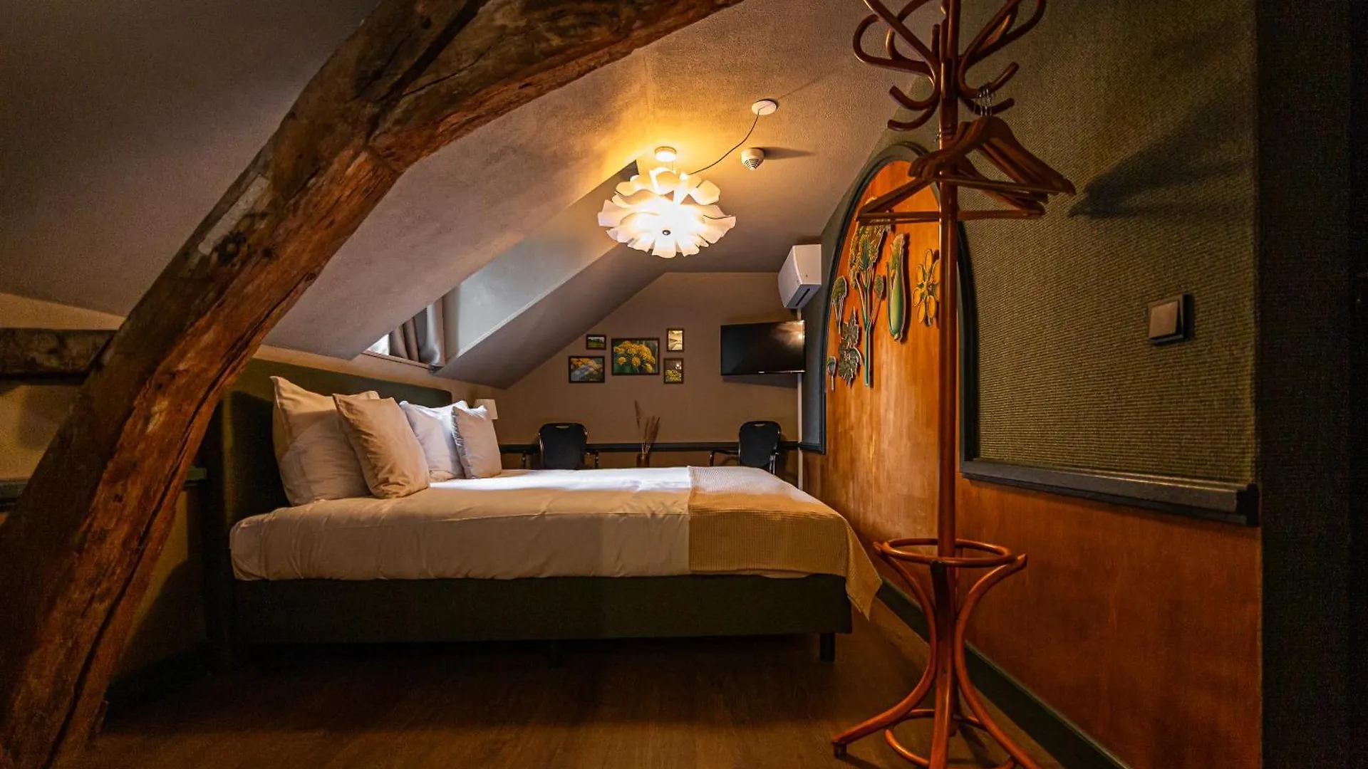 *** Hotel Buitenplaats Kasteel Elsloo Elsloo  Netherlands