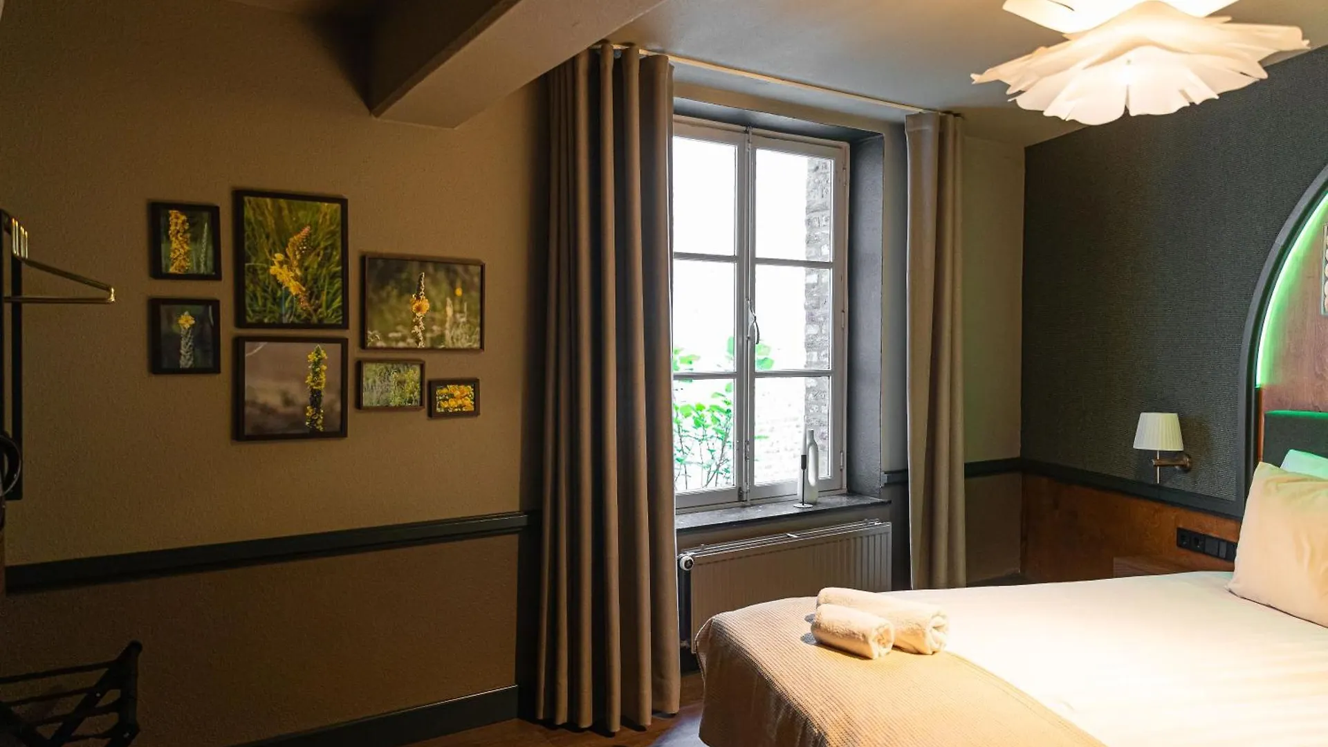 *** Hotel Hotel- en Restaurant Kasteel Elsloo Elsloo  Nederland